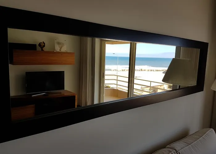 Facing The Sea פוראדורו